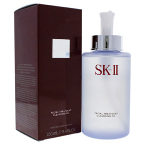 Sk-Ii Facial Treatment Cleansing Oil by SK-II for Unisex - 8.4 oz Treatment