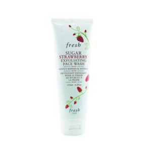 Fresh - Sugar Strawberry Exfoliating Face Wash  125ml/4.2oz